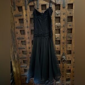 NWT Betsy Johnson Black Lace Dress Size 6